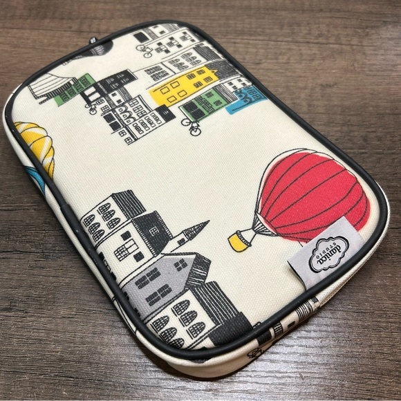 Danica Studio Handbags - Colorful Danica Studio Cityscape and Hot Air Balloons Mini Bag
